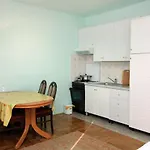 By The Sea Bilo, Primosten - 4806 Apartment Podgreben