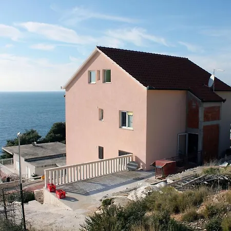 By The Sea Bilo, Primosten - 4806 * Podgreben