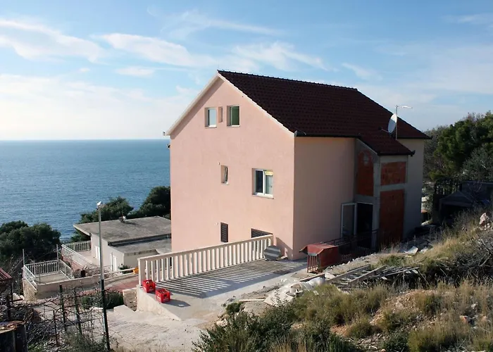 By The Sea Bilo, Primosten - 4806 * Podgreben