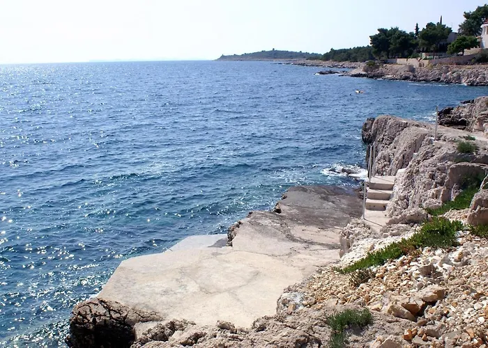 By The Sea Bilo, Primosten - 4806 * Podgreben