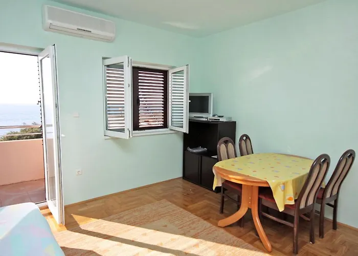 Appartement By The Sea Bilo, Primosten - 4806