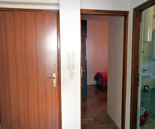 Appartement By The Sea Bilo, Primosten - 4806