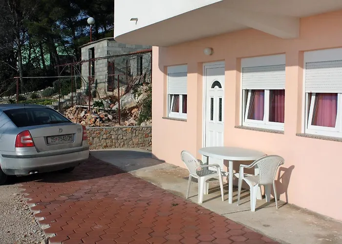 By The Sea Bilo, Primosten - 4806 *