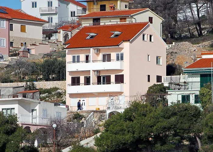 Appartement By The Sea Bilo, Primosten - 4806